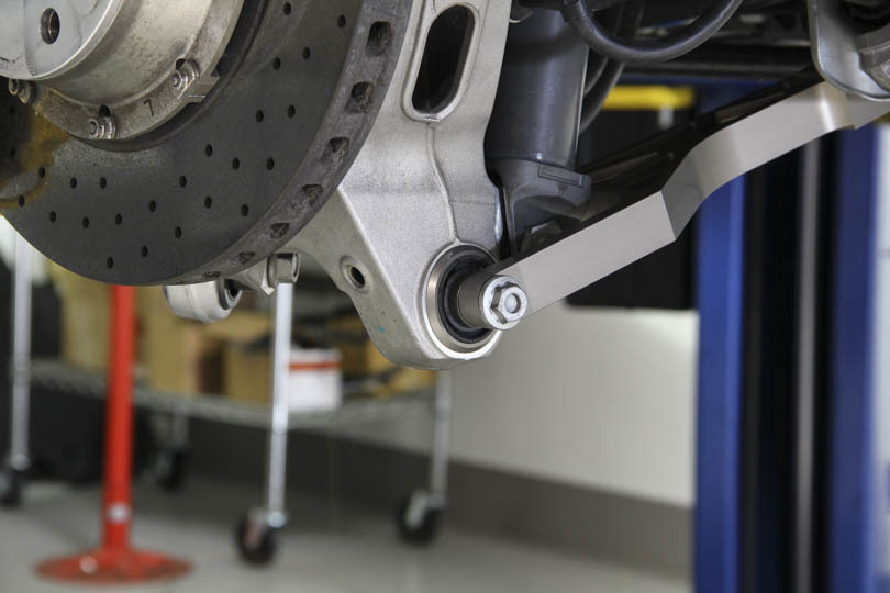 991-carrera-install-rear-lower-control-arm