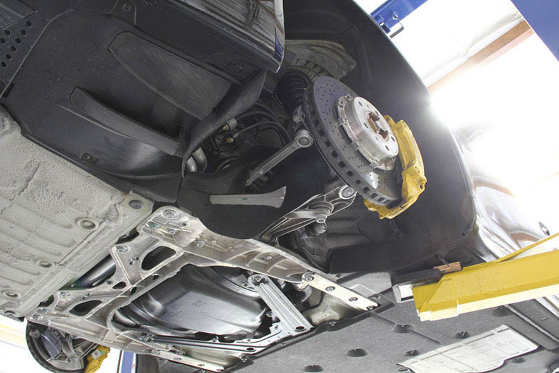 991-carrera-suspension-cs2-18